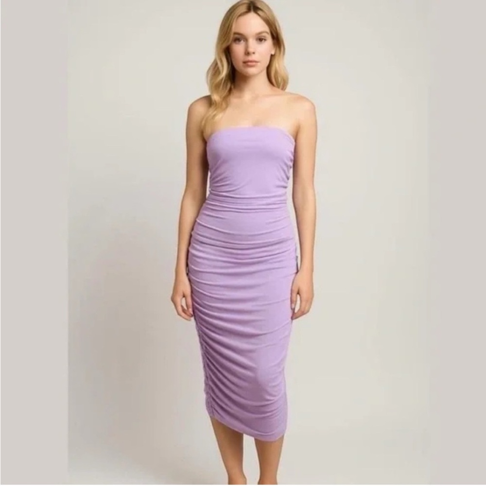 Sincerely Jules Lavender Ruched Midi  Strapless Dress size Small (NWT)
